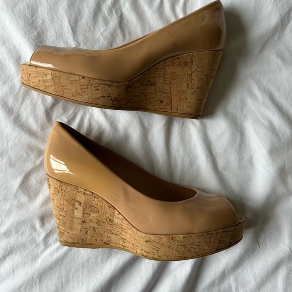 Stuart Weitzman Size 8 Peep Toe Patent Wedges - Picture 2 of 11